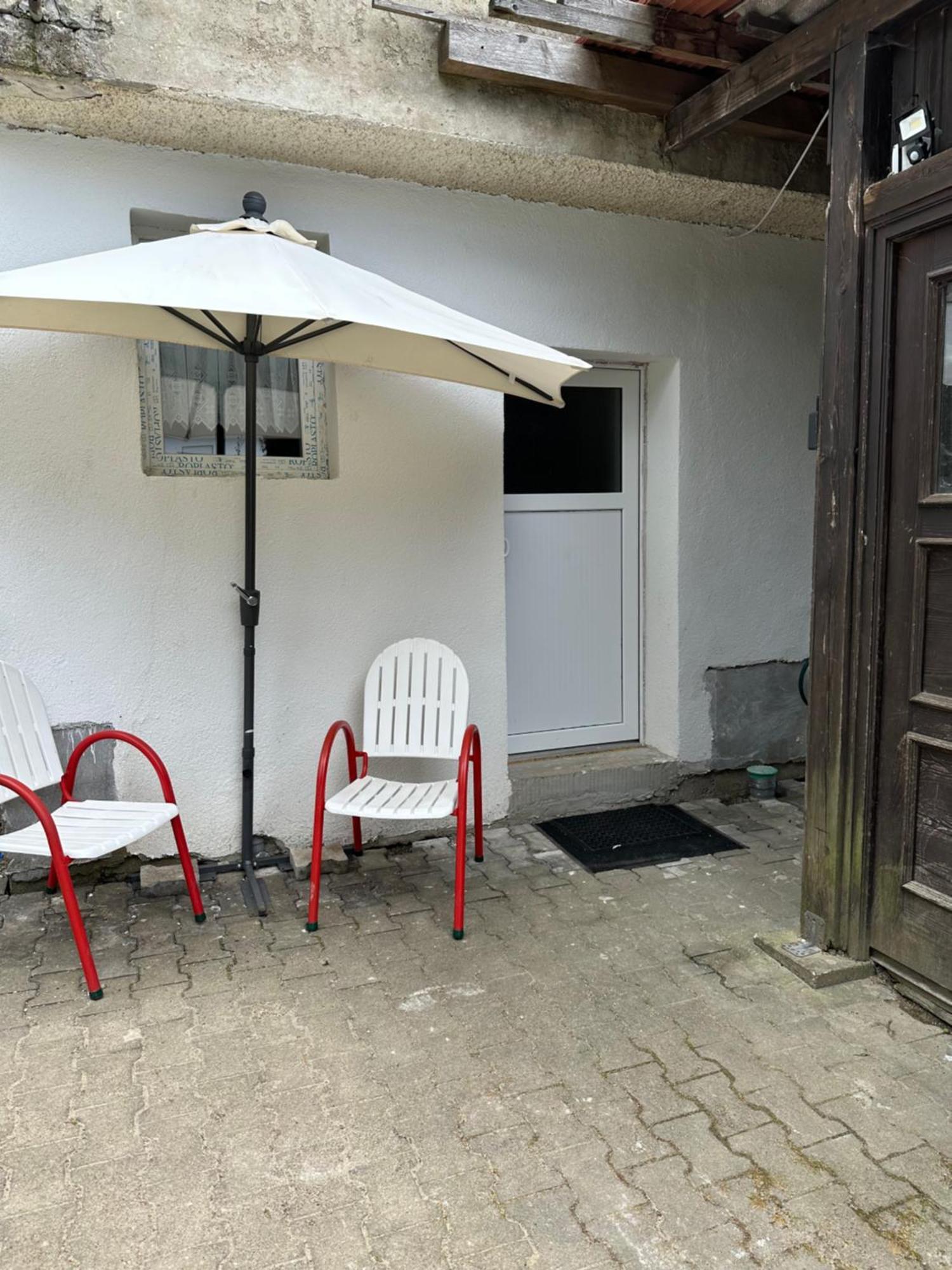 Gemuetliche Gaeste Suite Fuer Ruhige Naechte. Zentral Ichenhausen Exterior photo